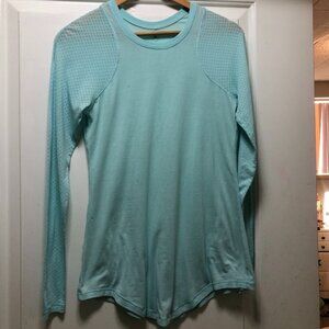 Lululemons Womens light blue size L-XL  $10